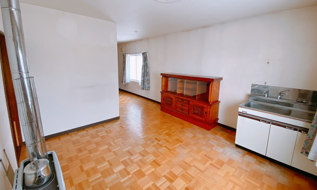  雨竜郡沼田町本通1丁目4番9号