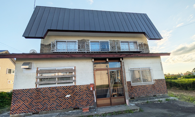  雨竜郡沼田町南一条1丁目8番52号