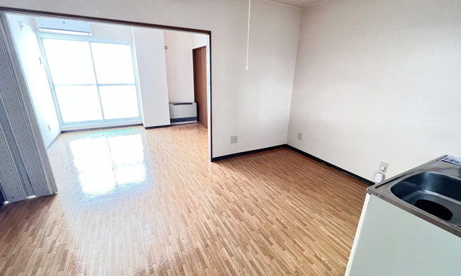 apartment 沼田町南1条4丁目8番38号